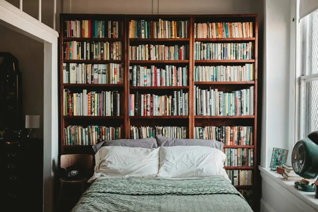 Koleksi Buku sebagai Dekorasi